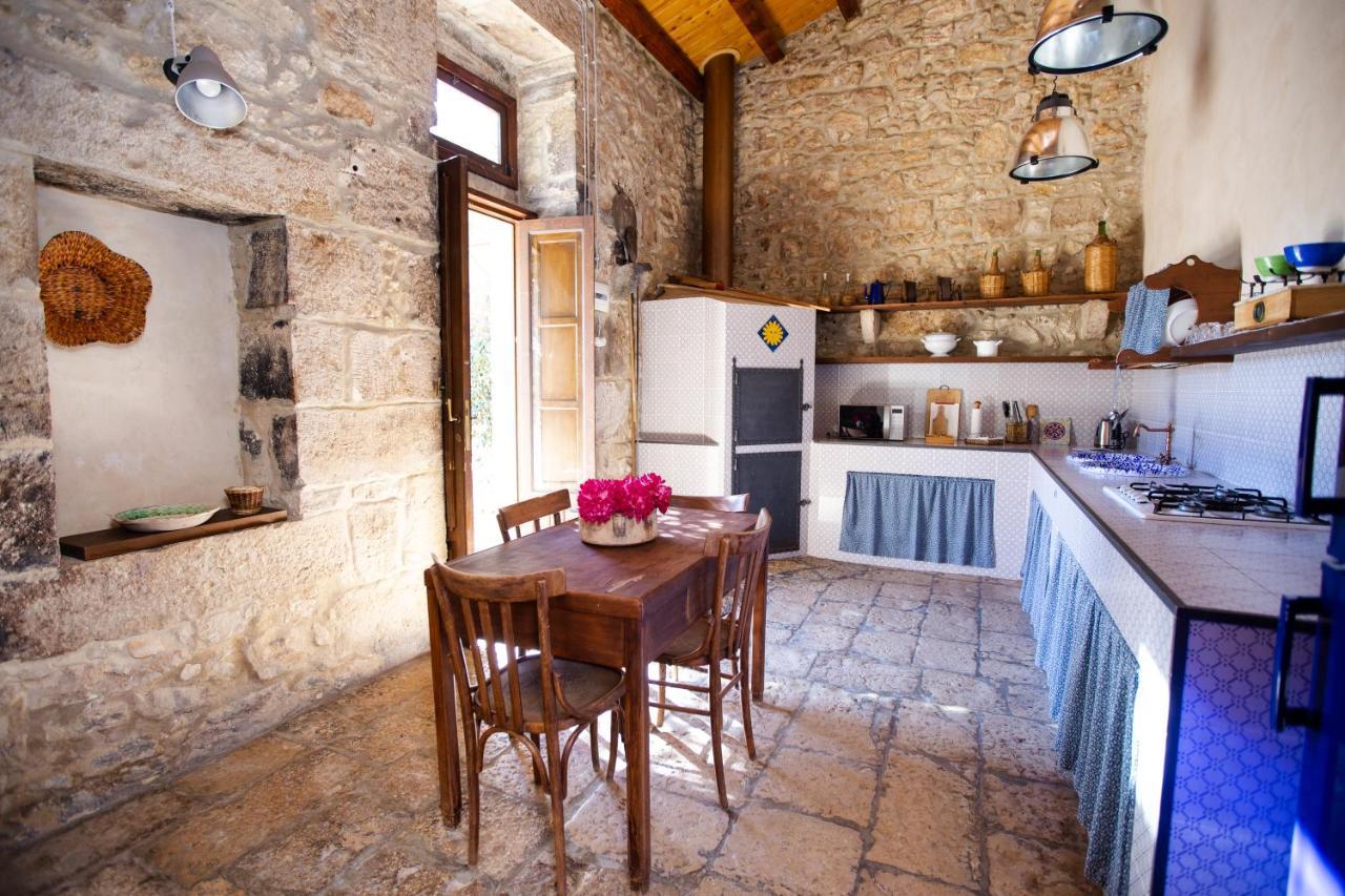 Homidoo Country Apartment Санта Кроче Камерина Екстериор снимка