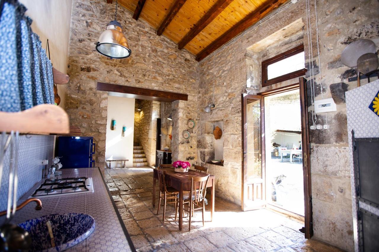Homidoo Country Apartment Санта Кроче Камерина Екстериор снимка